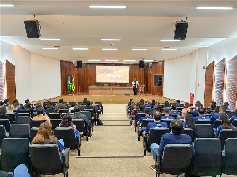 Escola de Líderes (1).jpeg